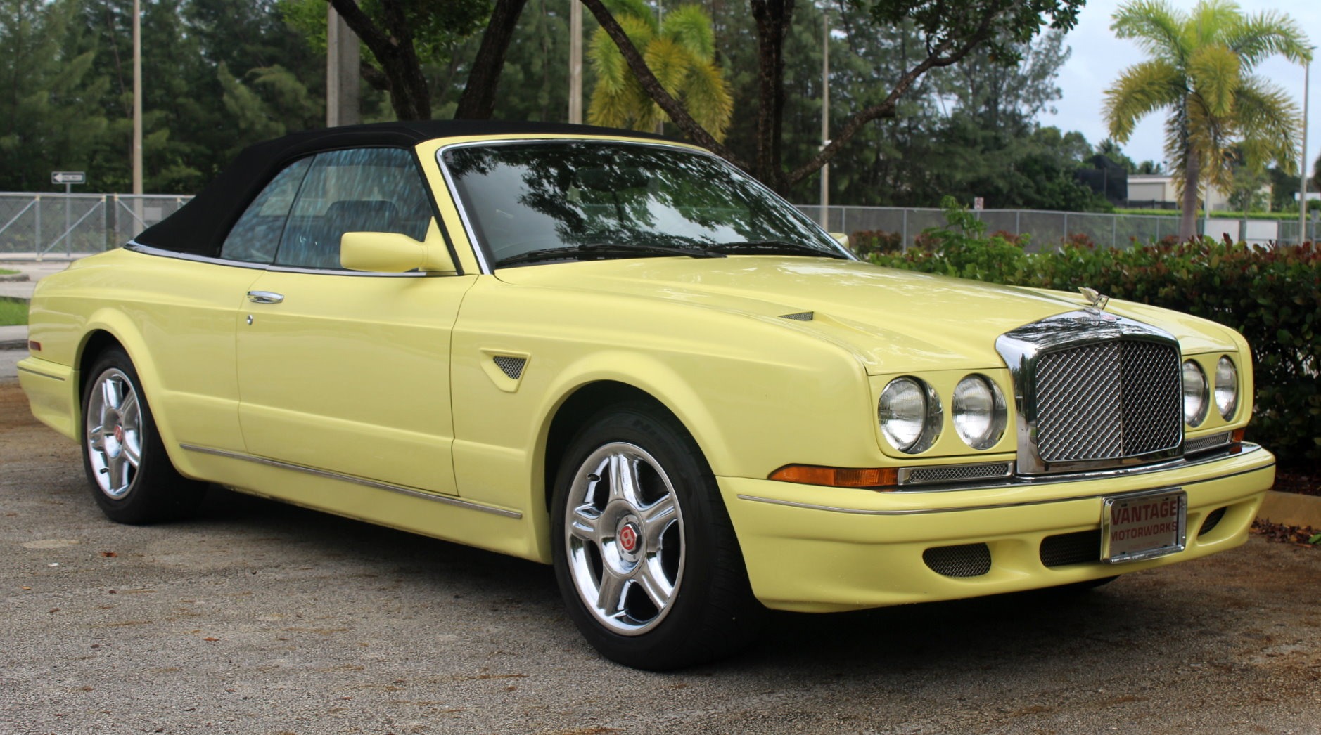 Used-2001-Bentley-Azure-Mulliner