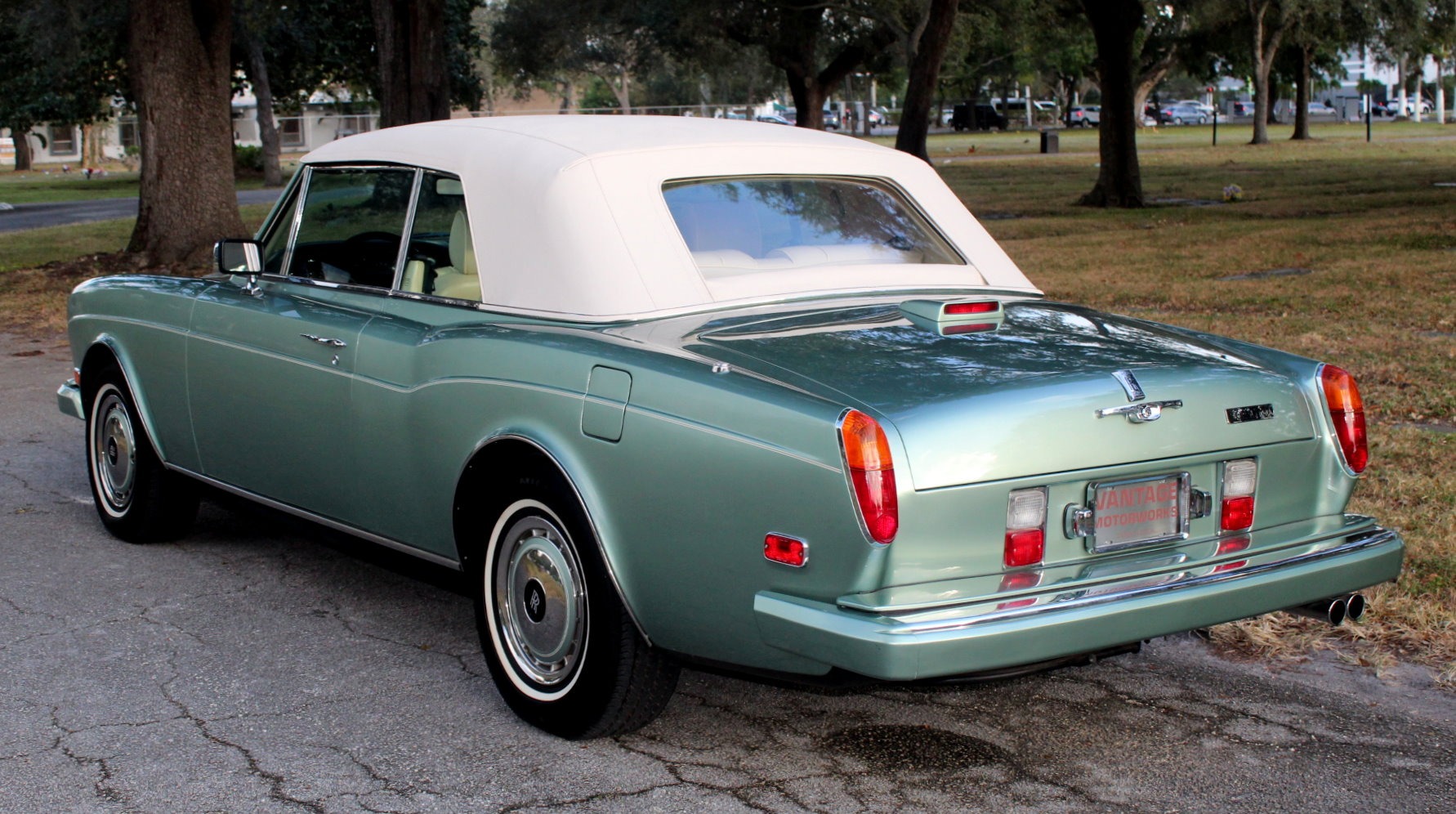 Used-1994-Rolls-Royce-Corniche-IV-2-Door