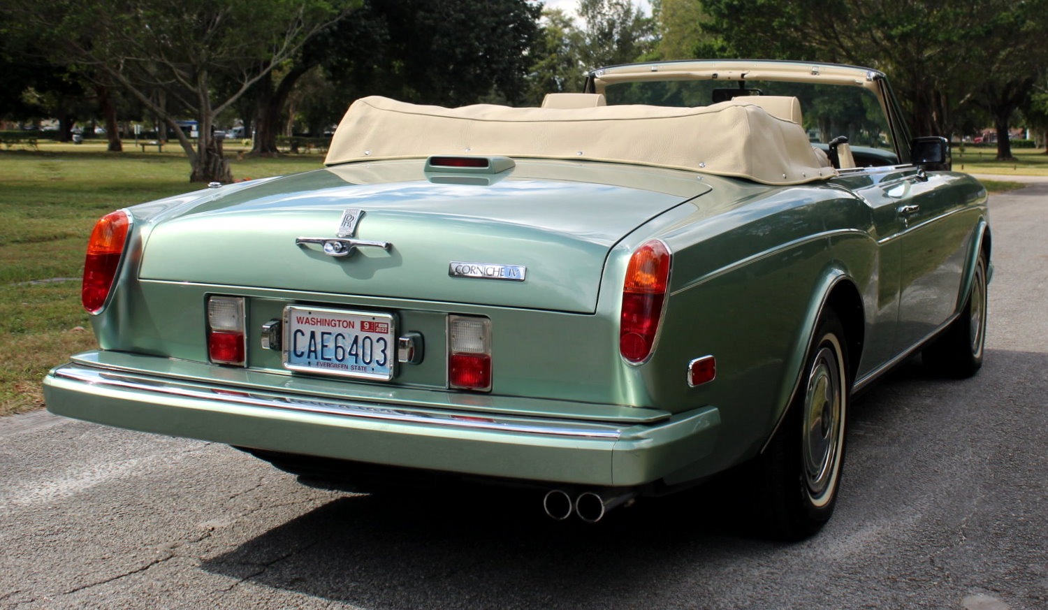 Used-1994-Rolls-Royce-Corniche-IV-2-Door