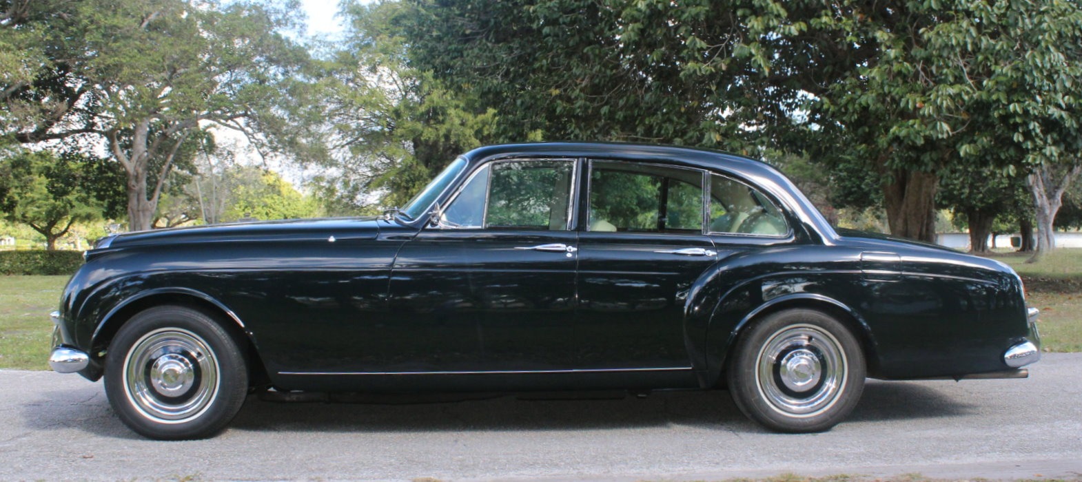 Used-1961-BENTLEY-S-2-Continental-HJ-Mulliner