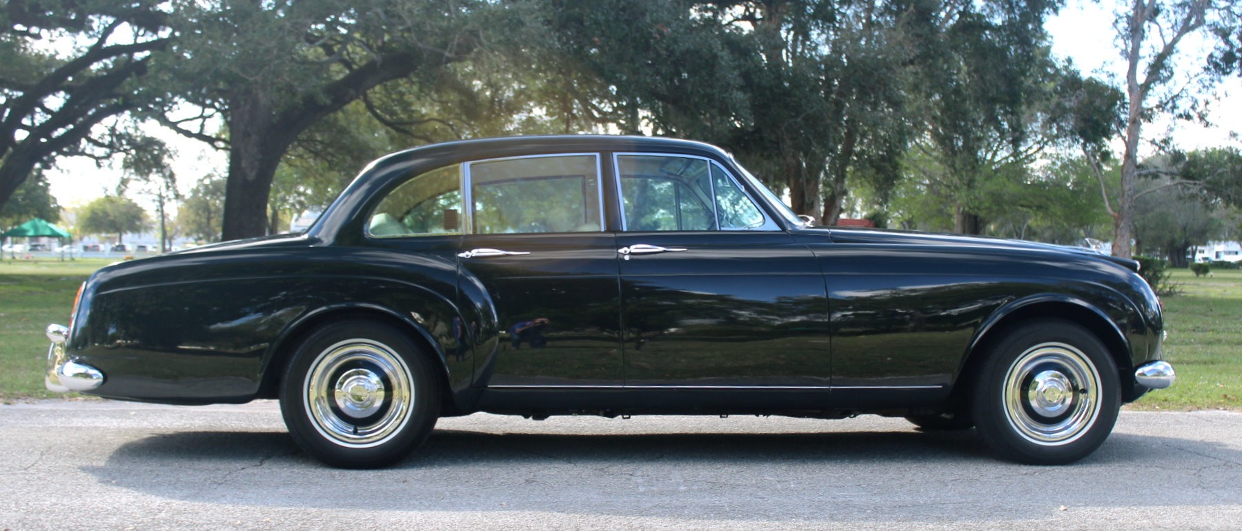 Used-1961-BENTLEY-S-2-Continental-HJ-Mulliner