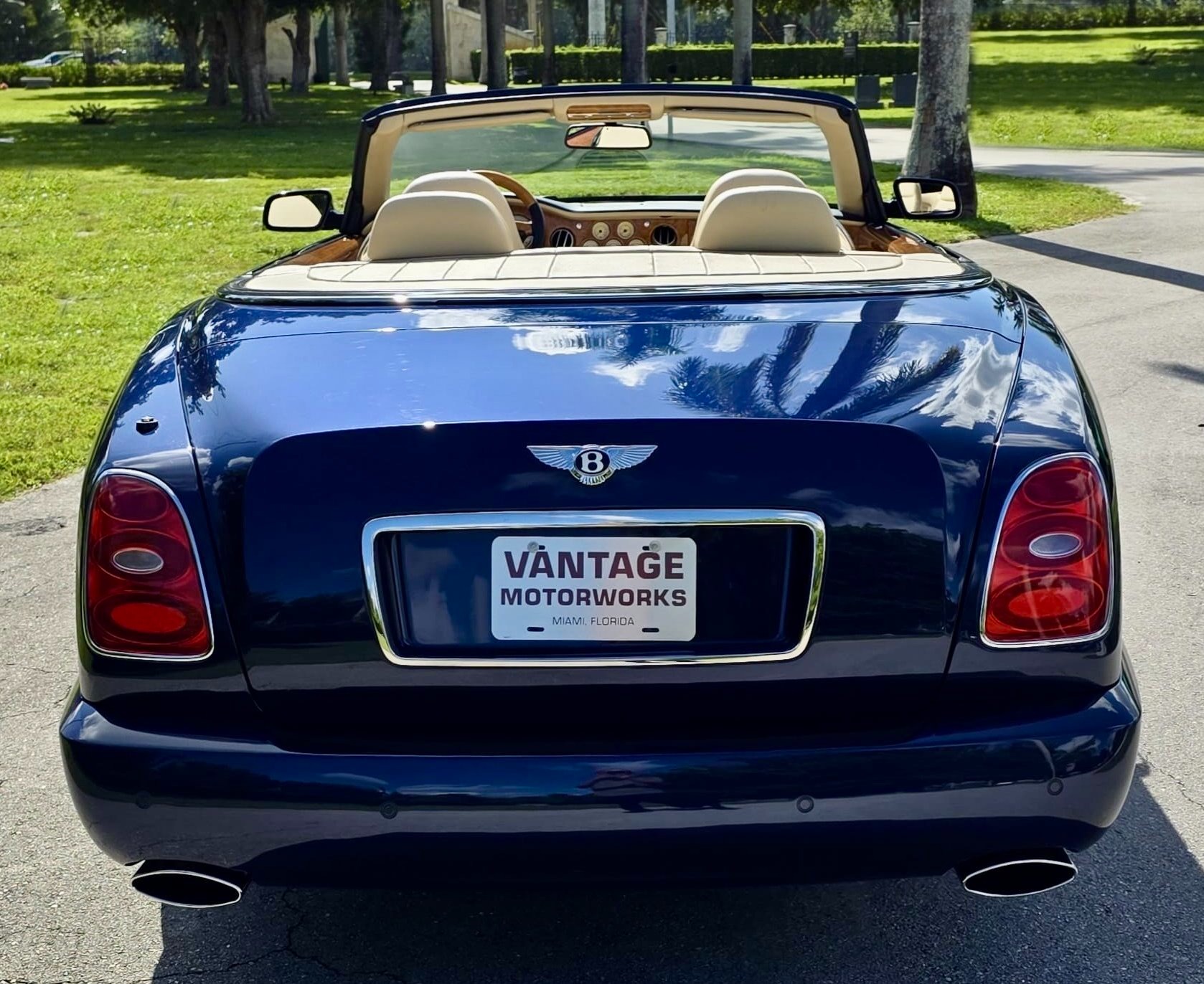 Used-2007-Bentley-Azure