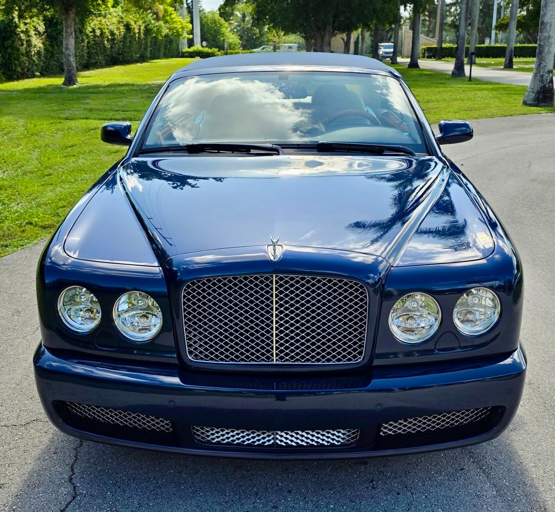 Used-2007-Bentley-Azure