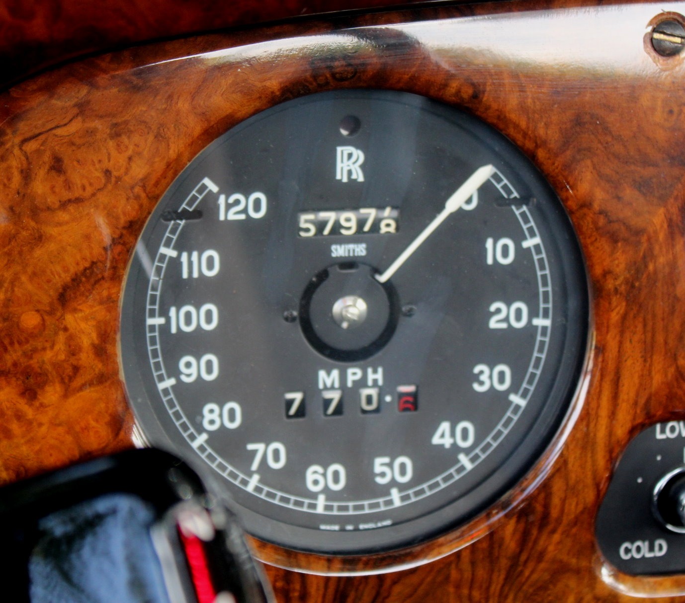 Used-1960-Rolls-Royce-Silver-Cloud-II-HJ-Mulliner-Convertible