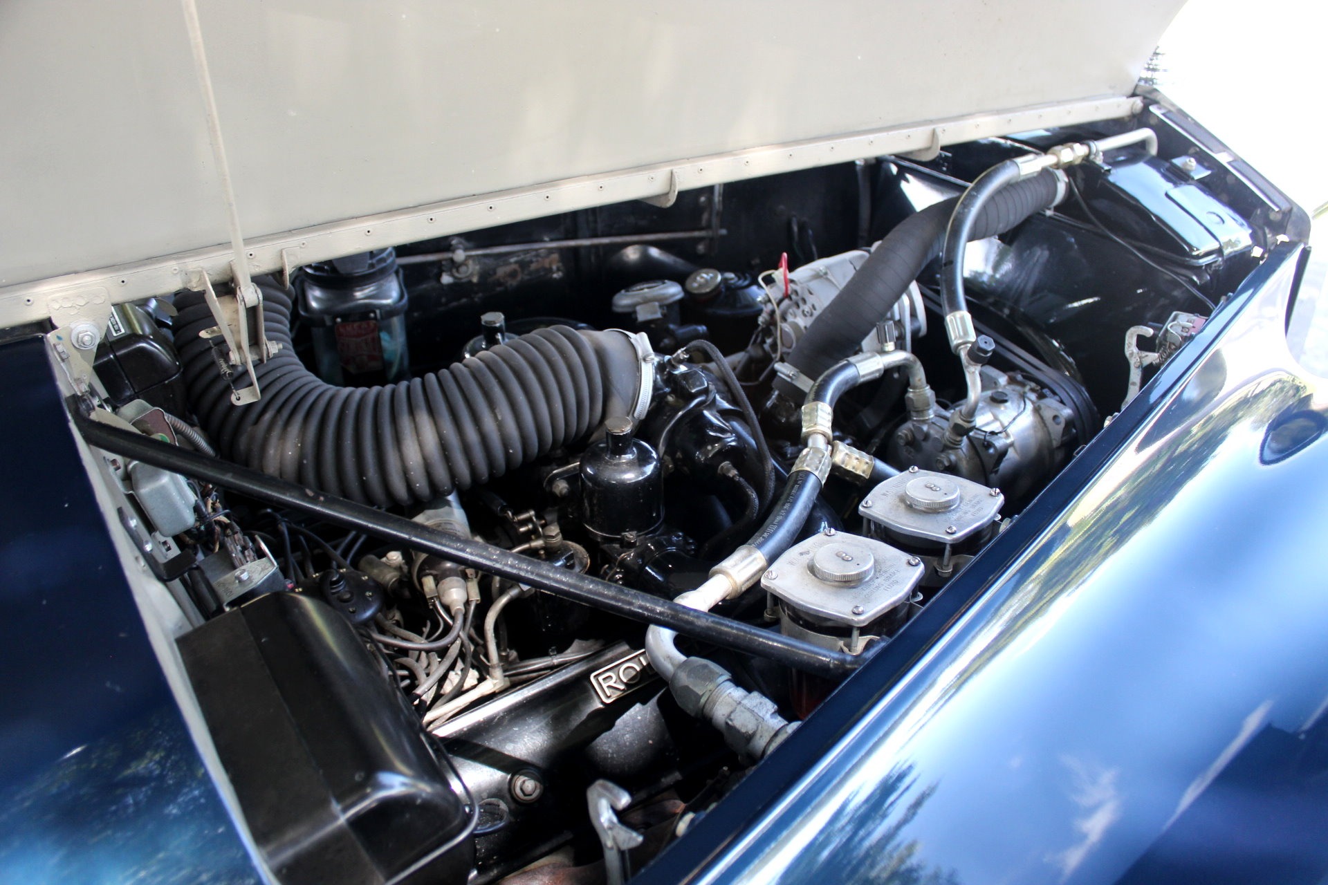 Used-1960-Rolls-Royce-Silver-Cloud-II-HJ-Mulliner-Convertible