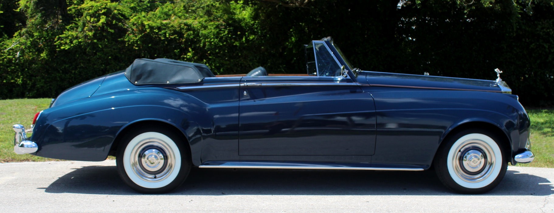 Used-1960-Rolls-Royce-Silver-Cloud-II-HJ-Mulliner-Convertible