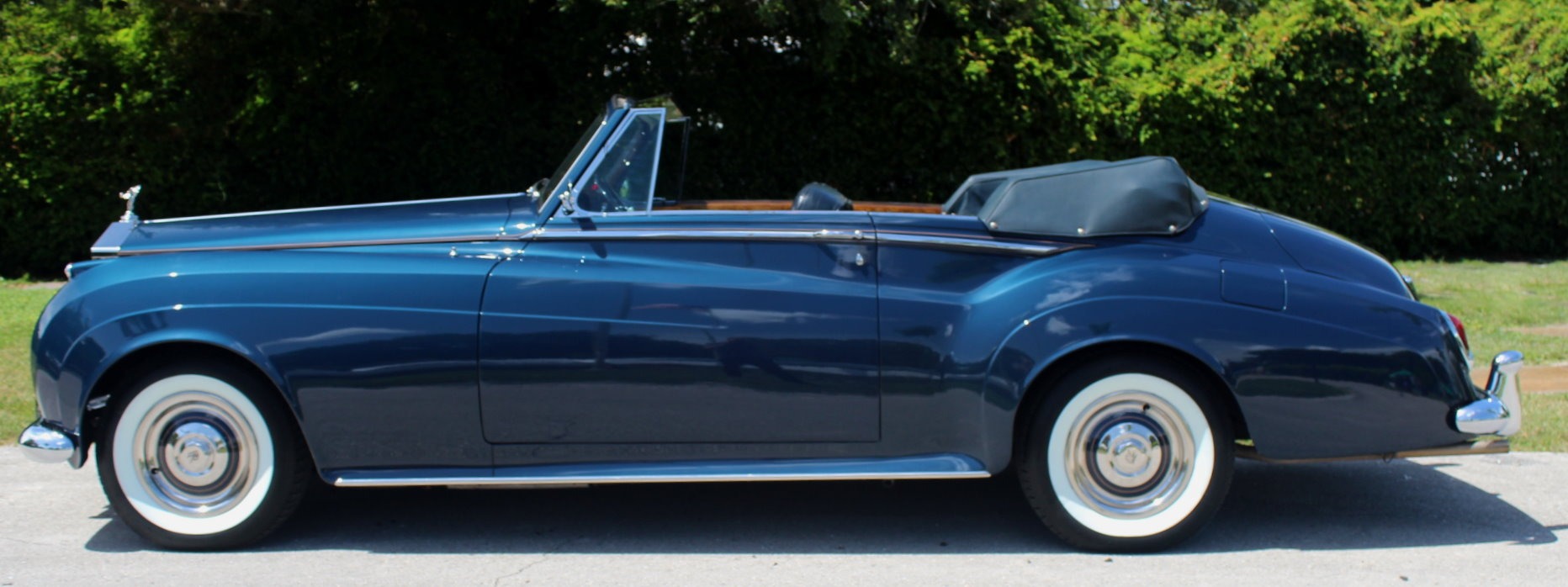 Used-1960-Rolls-Royce-Silver-Cloud-II-HJ-Mulliner-Convertible