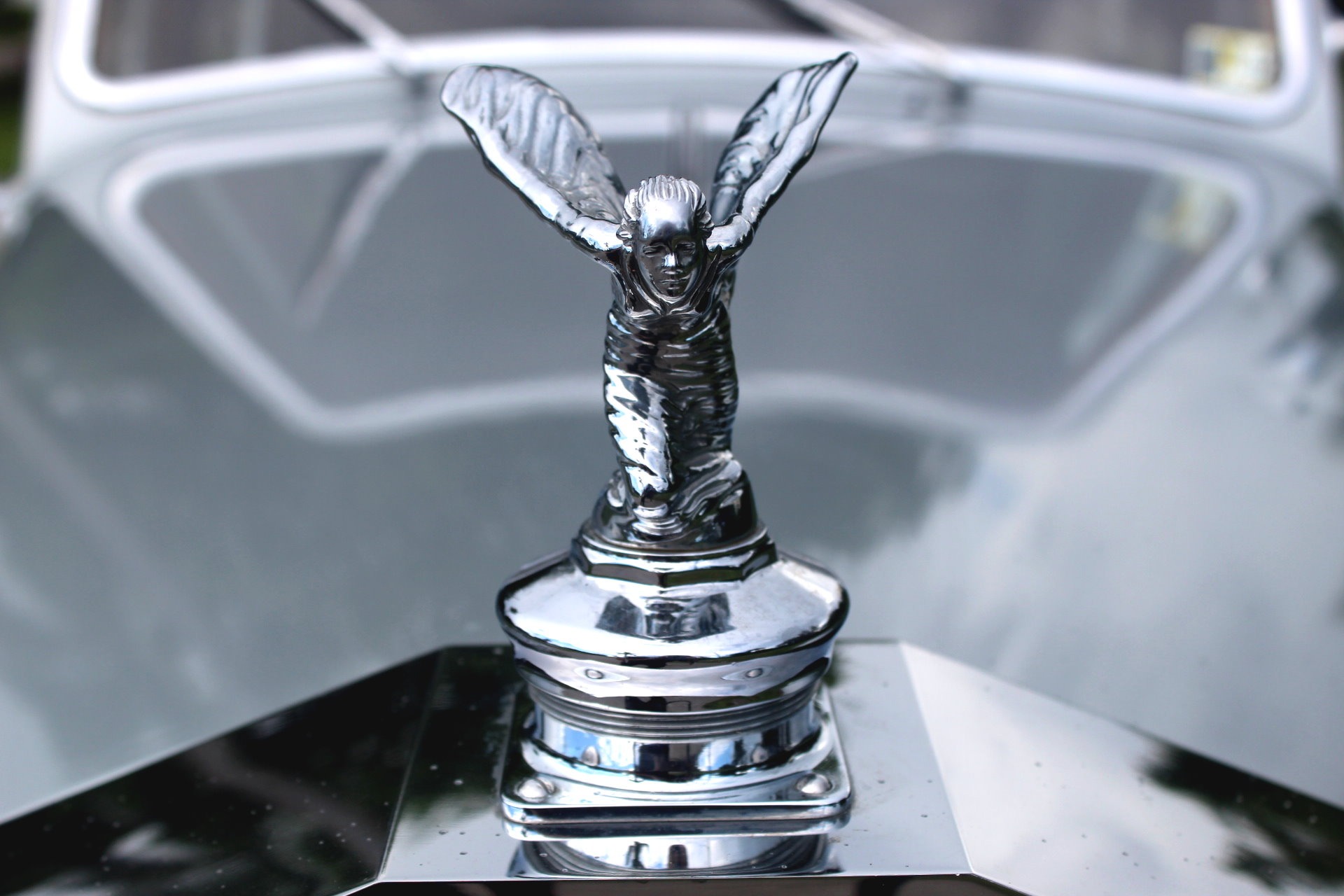 Used-1952-Rolls-Royce-Silver-Dawn