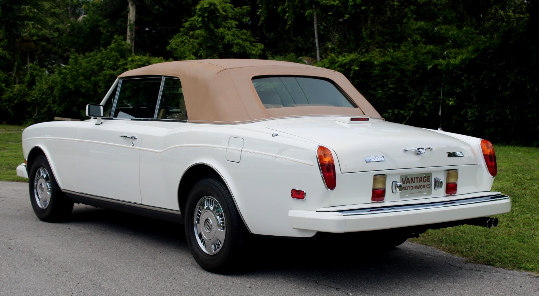 Used-1995-Bentley-Continental-Convertible