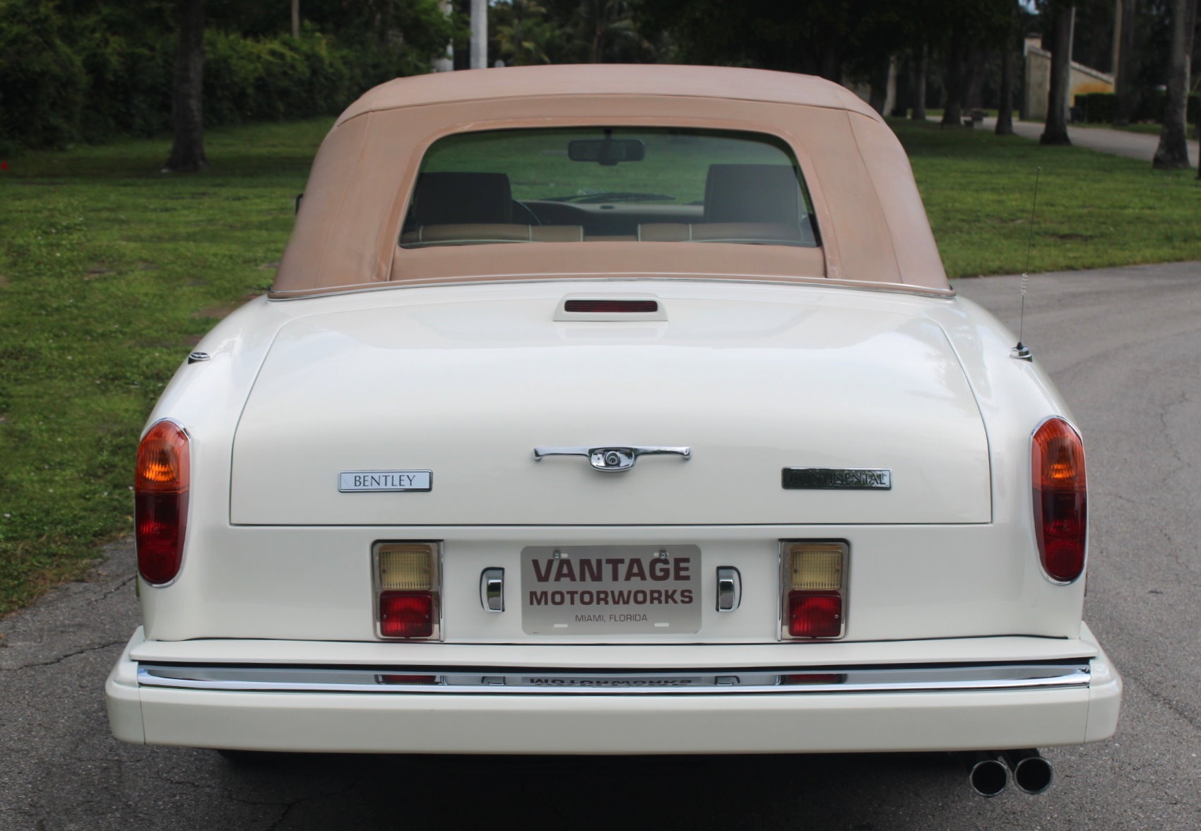 Used-1995-Bentley-Continental-Convertible