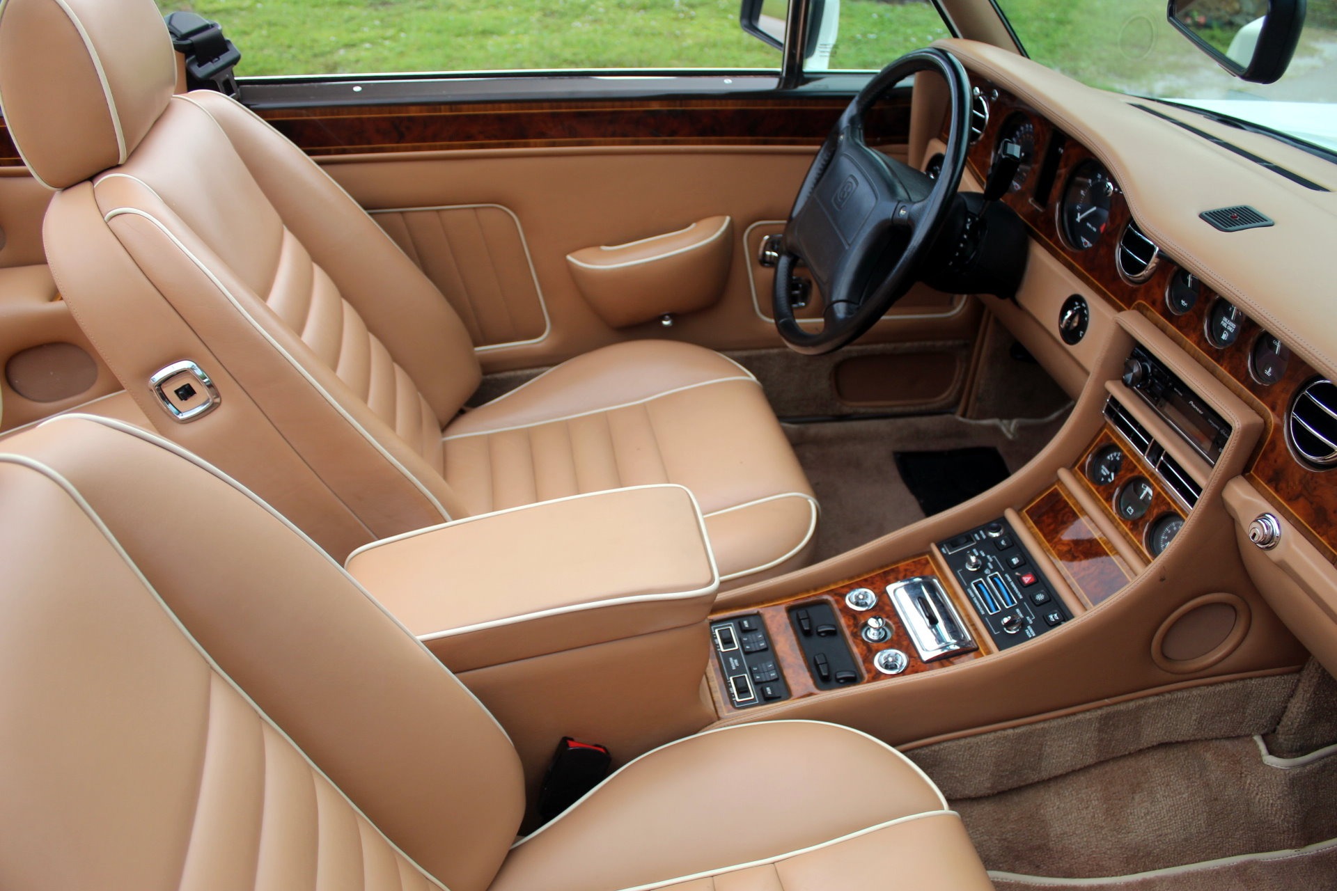Used-1995-Bentley-Continental-Convertible
