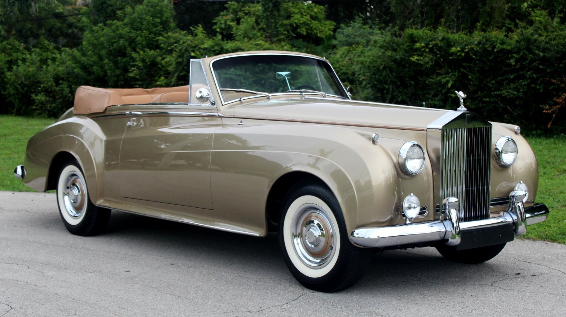 Used-1959-Rolls-Royce-Silver-Cloud-I-HJ-Mulliner