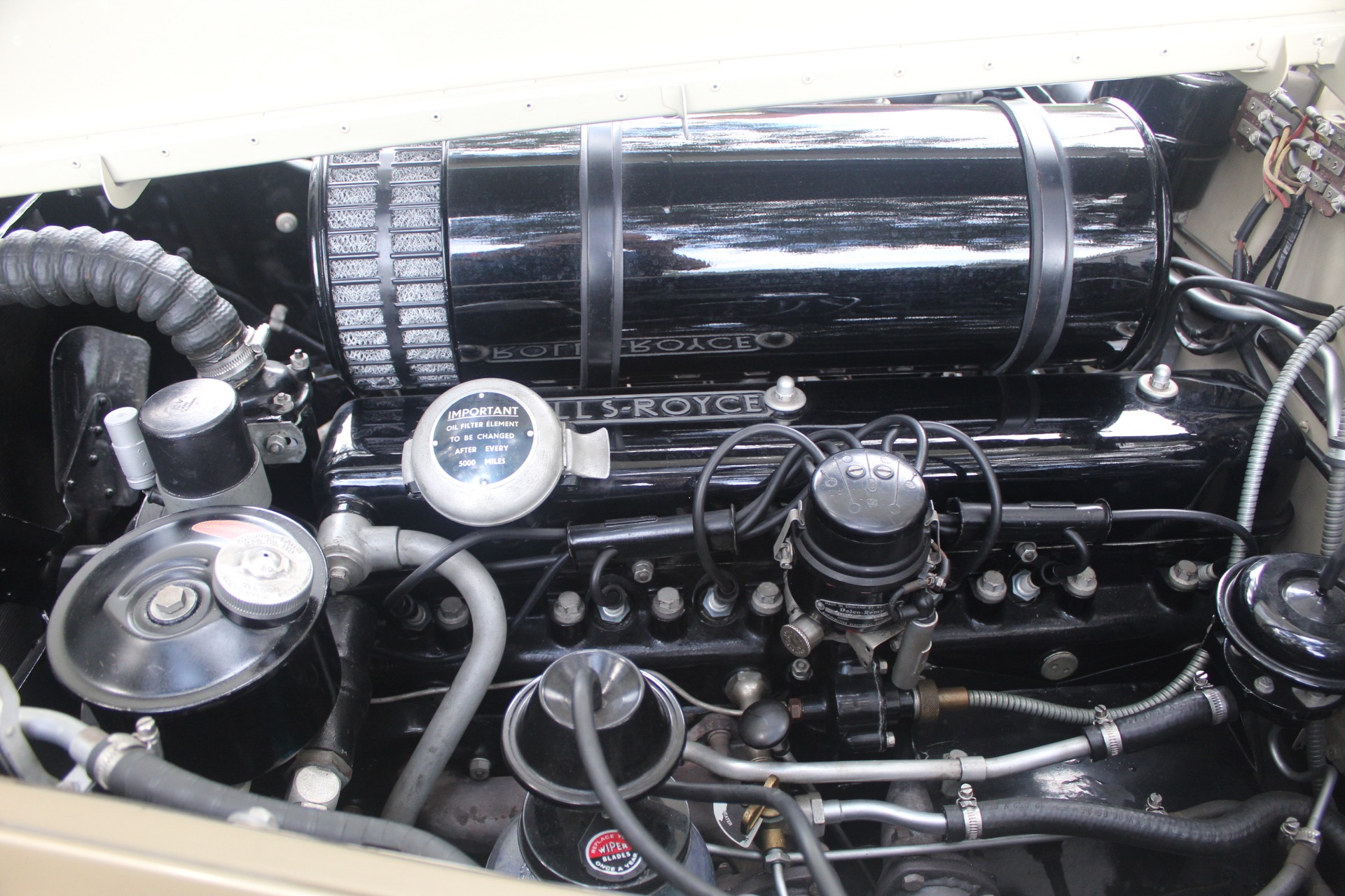 Used-1959-Rolls-Royce-Silver-Cloud-I-HJ-Mulliner
