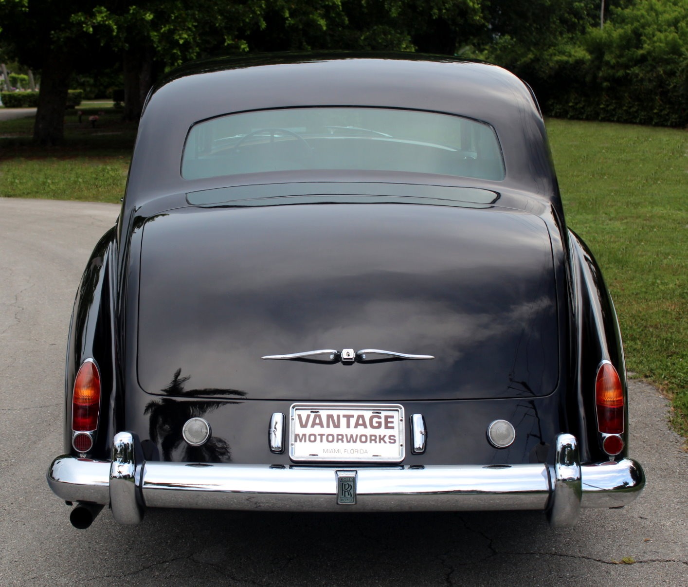 Used-1963-Rolls-Royce-Silver-Cloud-III-James-Young-SCT100-Baby-Phantom