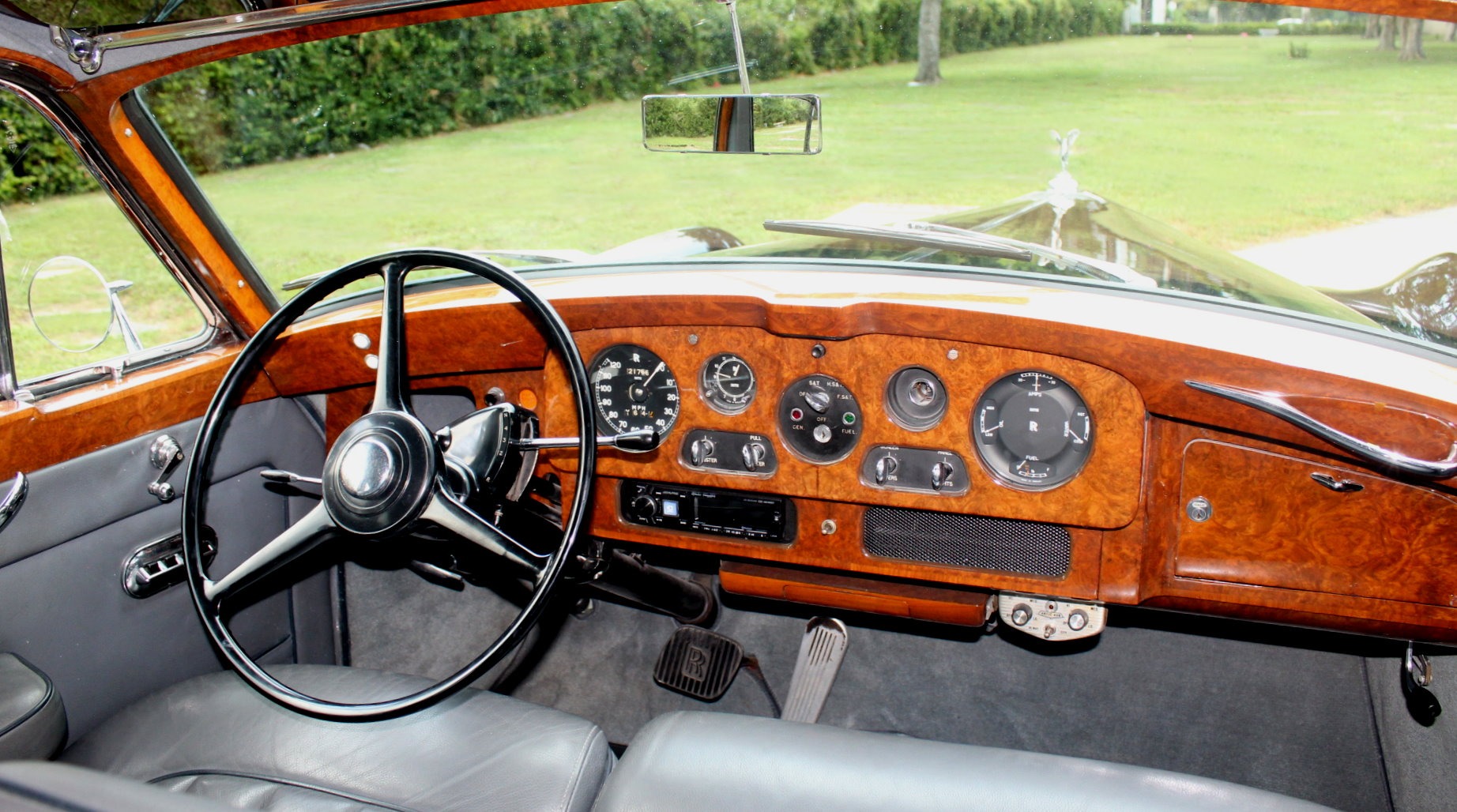Used-1963-Rolls-Royce-Silver-Cloud-III-James-Young-SCT100-Baby-Phantom