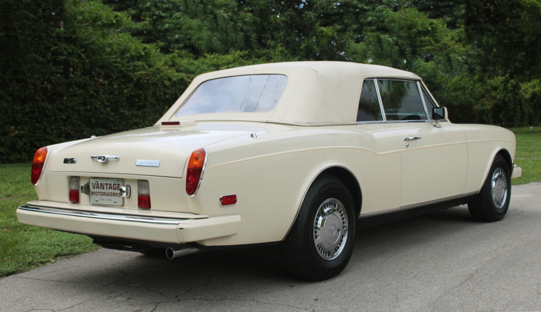 Used-1991-Bentley-Continental-Convertible