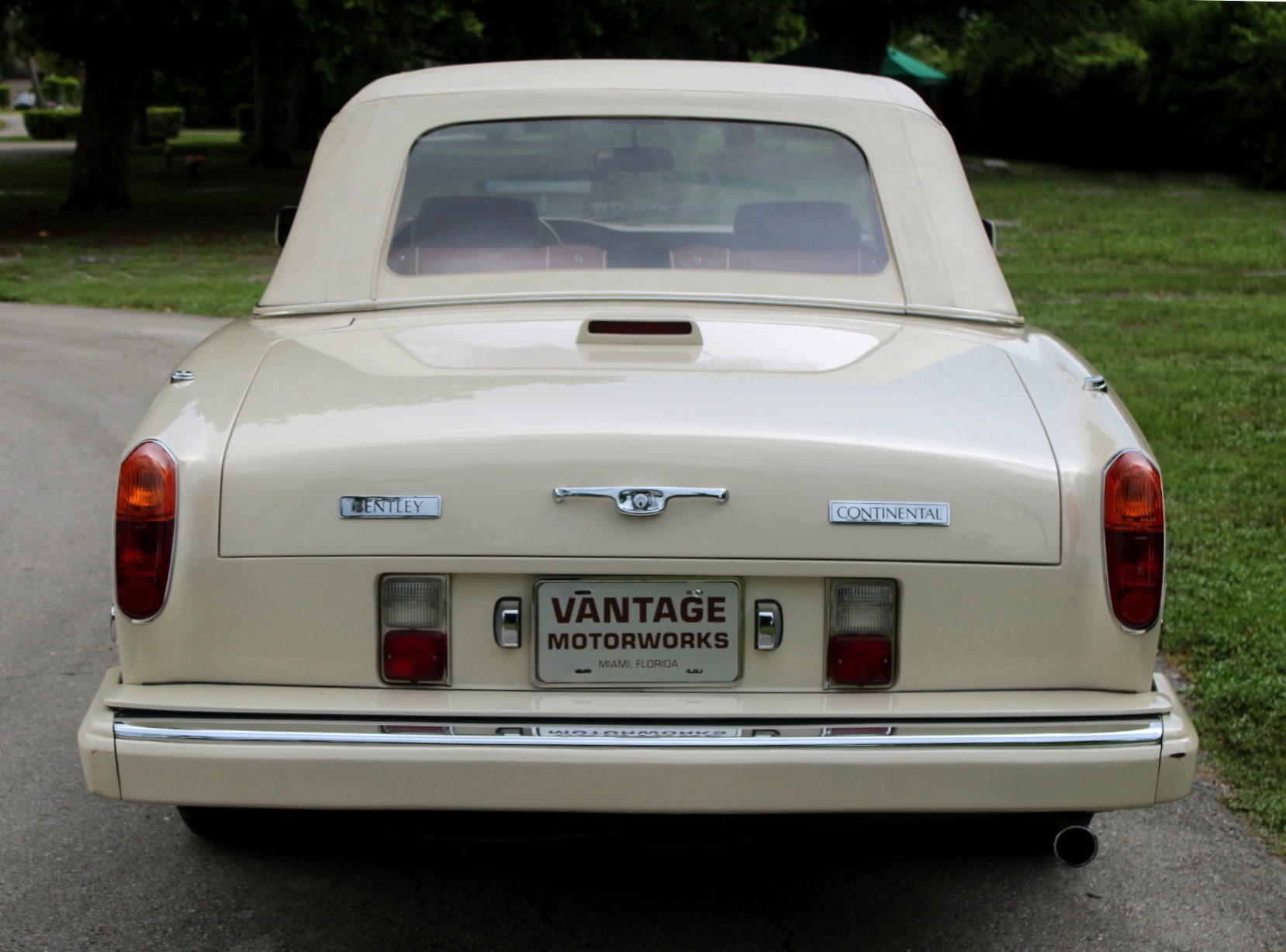 Used-1991-Bentley-Continental-Convertible