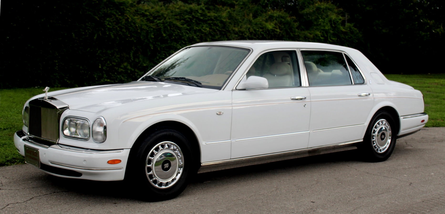 Used-2001-Rolls-Royce-Park-Ward