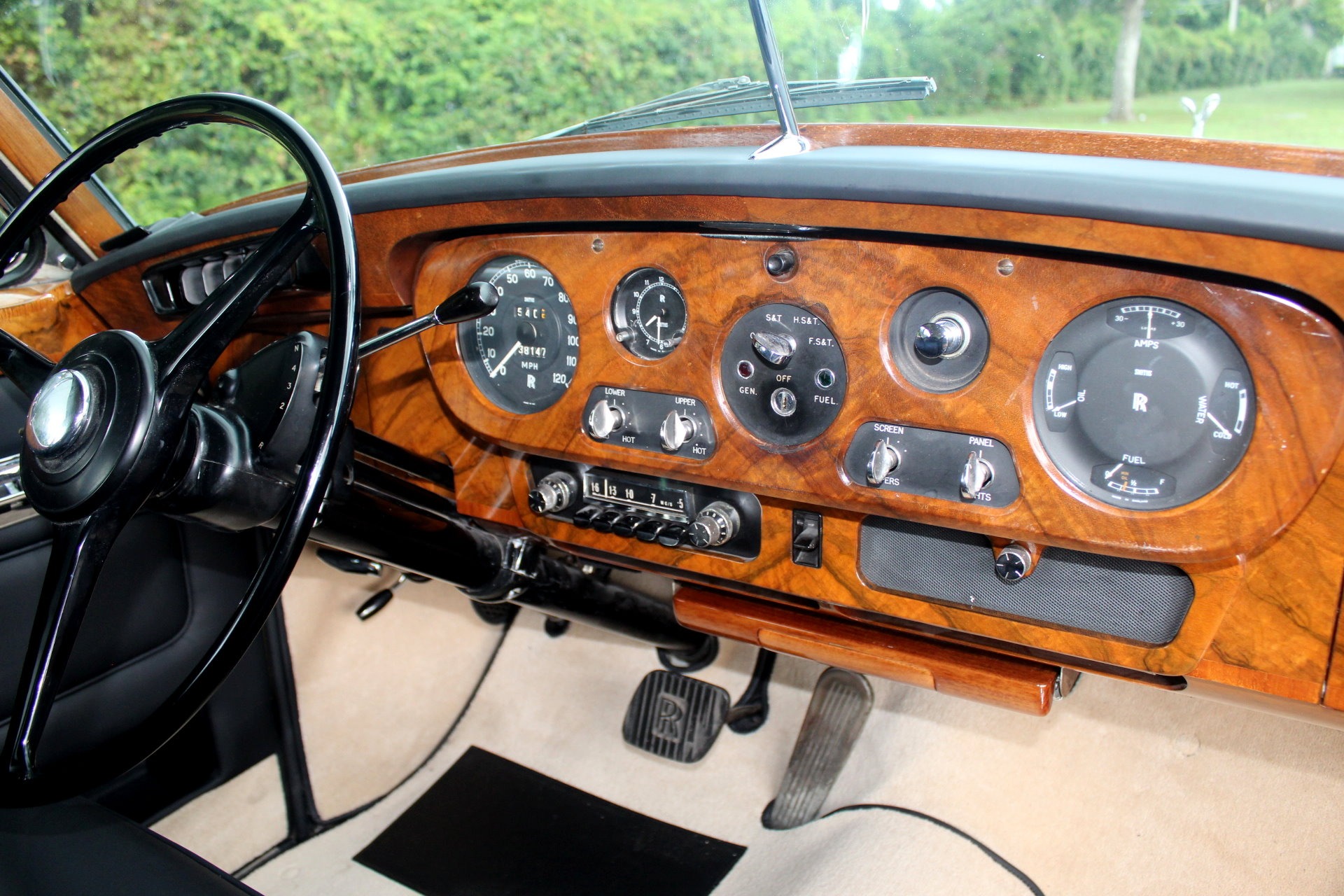 Used-1965-Rolls-Royce-Silver-Cloud-III