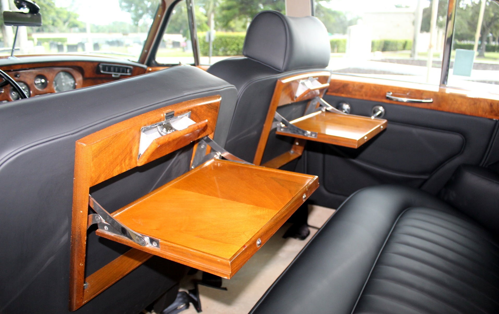 Used-1965-Rolls-Royce-Silver-Cloud-III