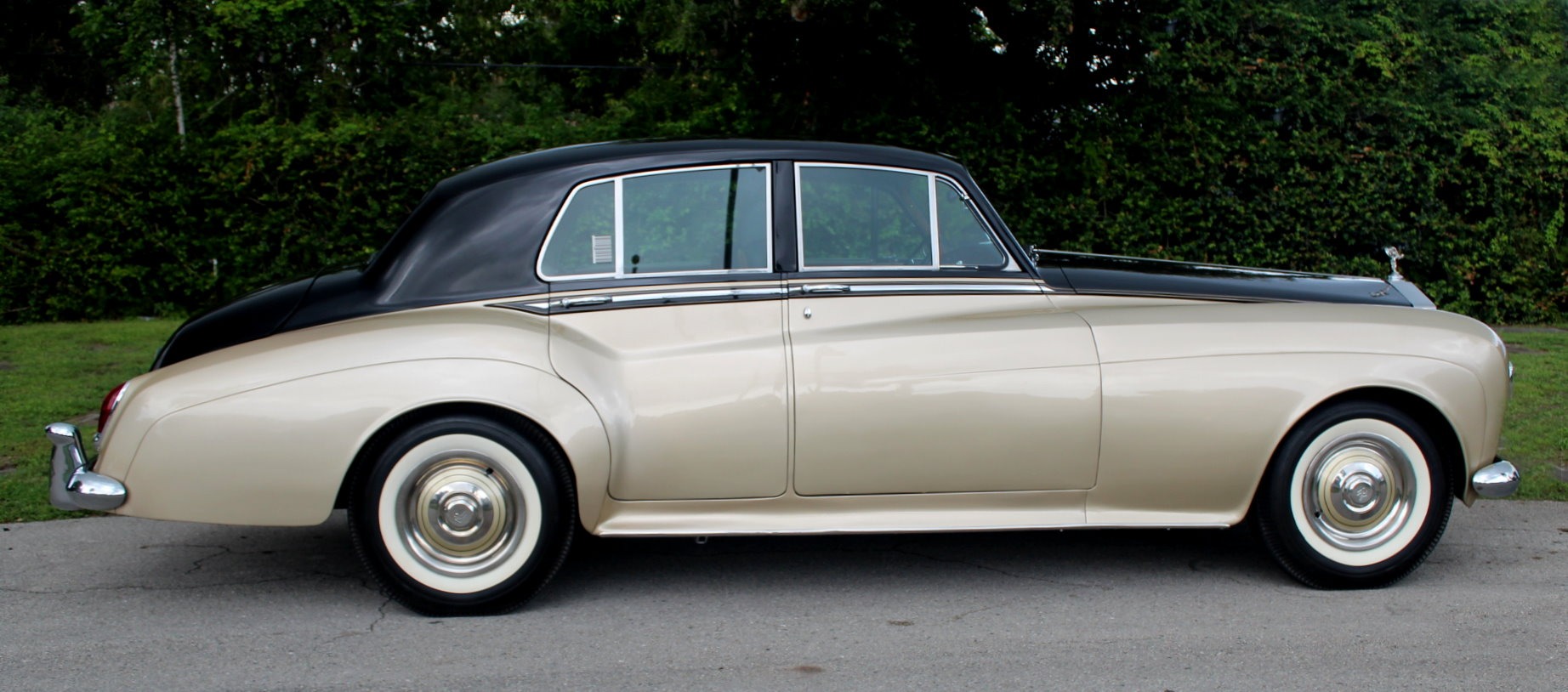 Used-1965-Rolls-Royce-Silver-Cloud-III
